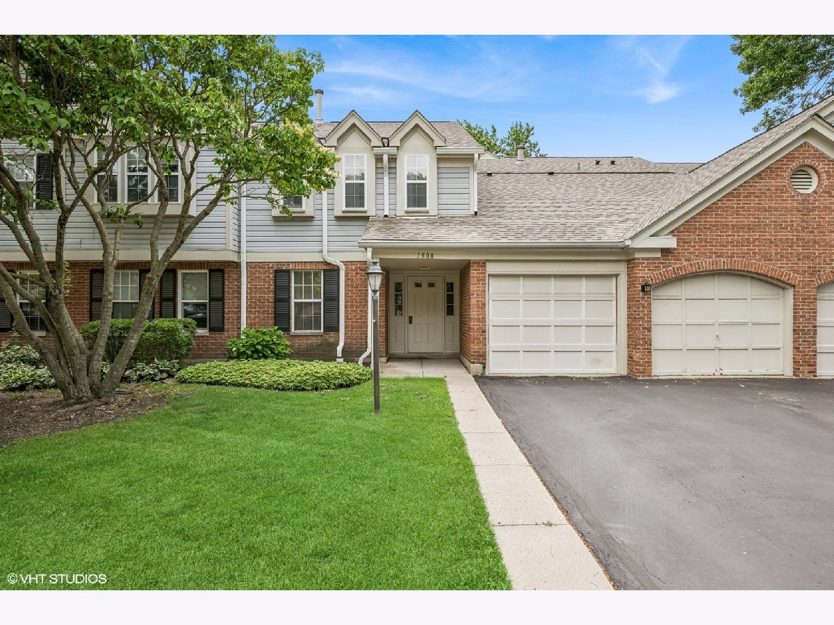 Townhomes & Condos Sold Arlington Club Wheeling Illinois, 1508 Seville