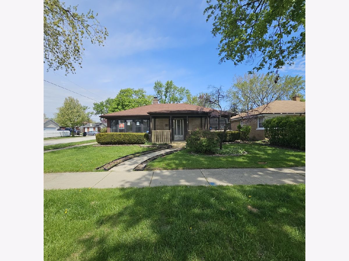  Sold Berkeley Illinois, 5844 Huron