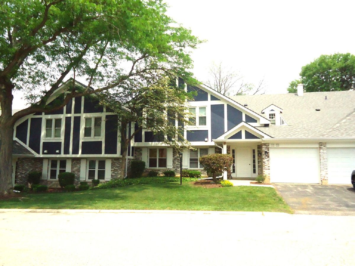Condos & Townhomes Rented Lake Park Manor Vernon Hills Illinois, 1432 Wentworth
