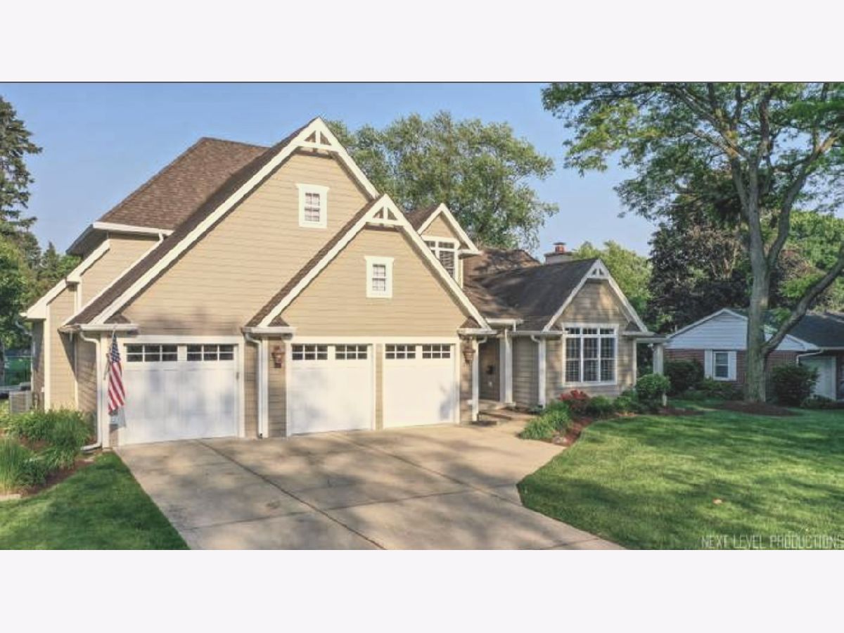  Sold Geneva Illinois, 325 Pine