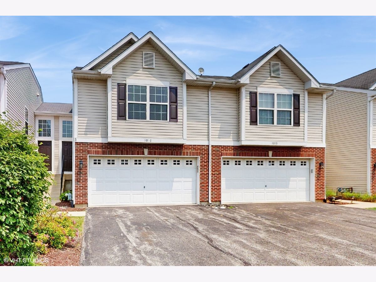  Rented Hampshire Illinois, 1016 Turin