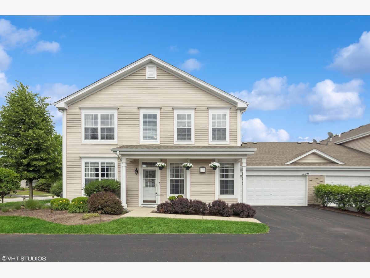 Homes & Townhomes & Condos Sold Windsor West Sugar Grove Illinois, 142 Park