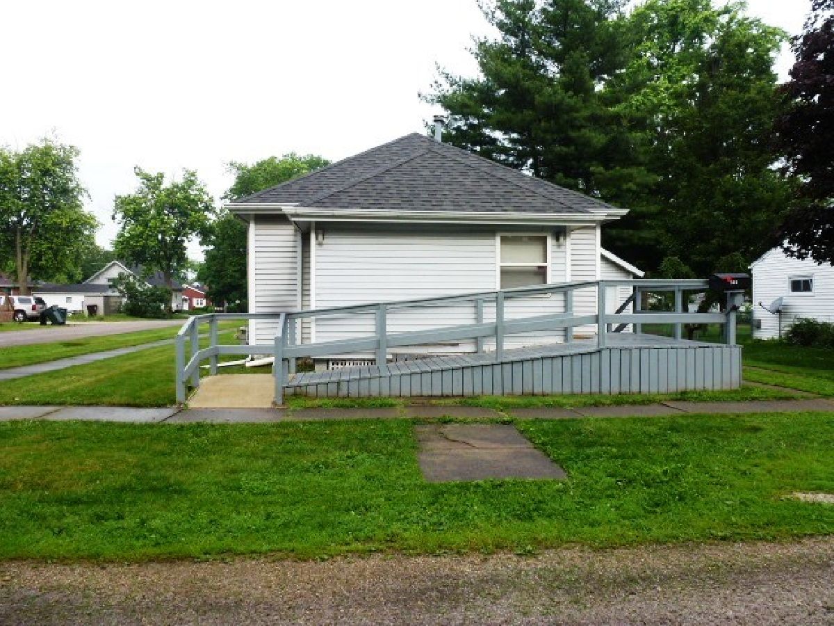  Sold Clinton Illinois, 503 Linden