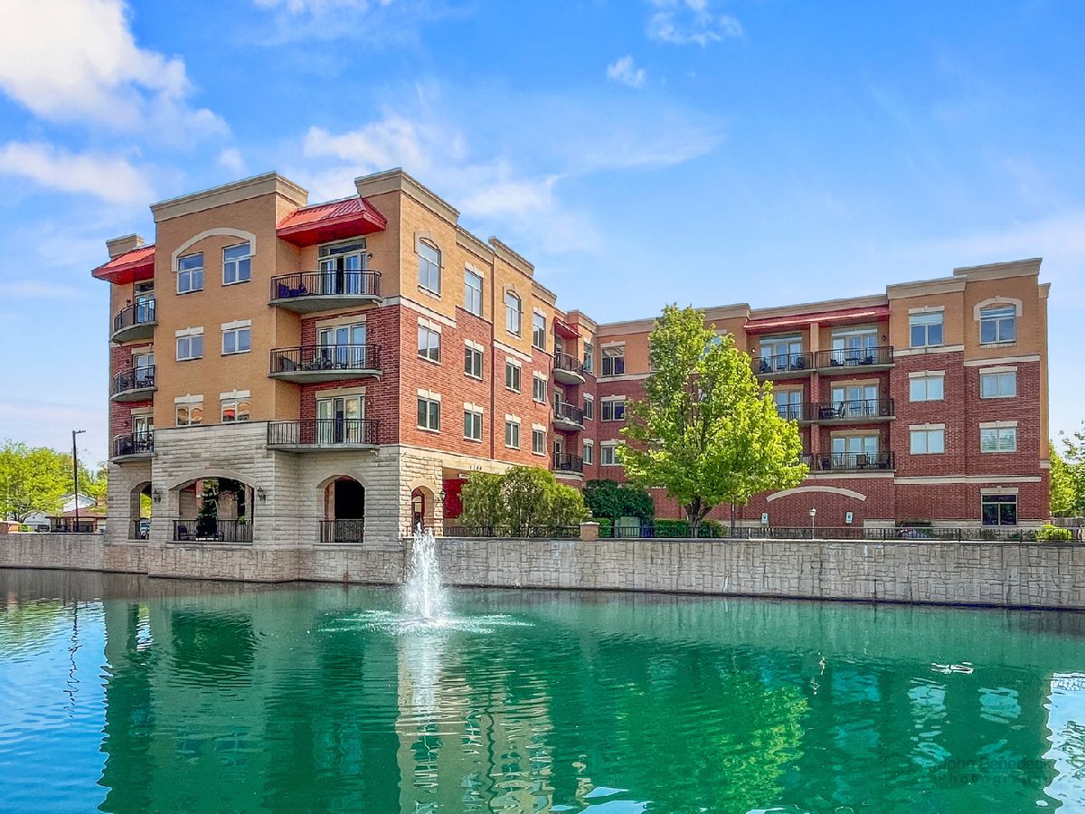 Condominiums Sold Venetian Pointe Addison Illinois, 1200 Foxdale