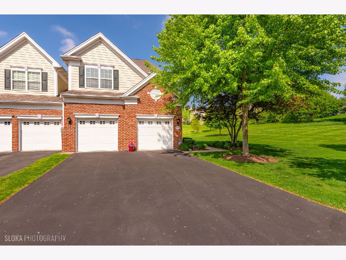 Homes & Townhomes Sold Bowes Creek Country Club Elgin Illinois, 1110 Pine Valley