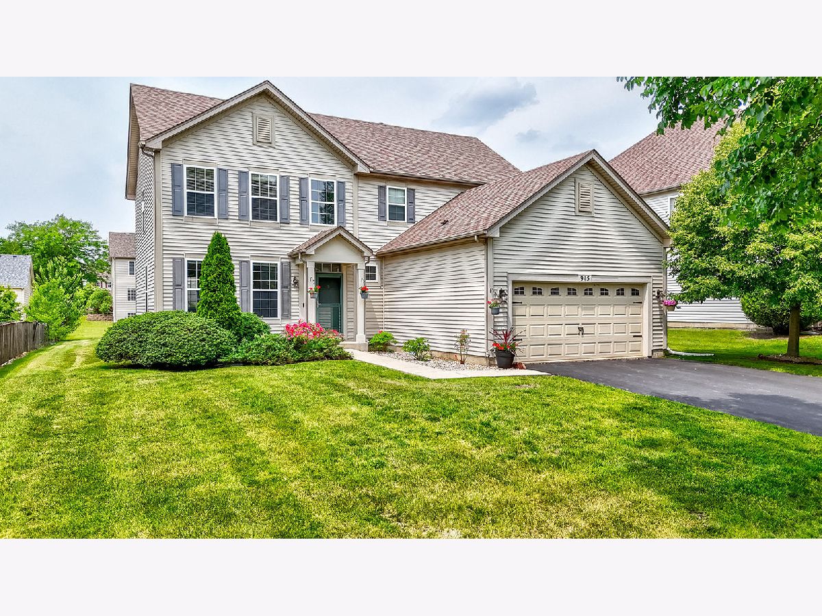 Homes & Townhomes Sold Lakewood Prairie Joliet Illinois, 915 Angelica