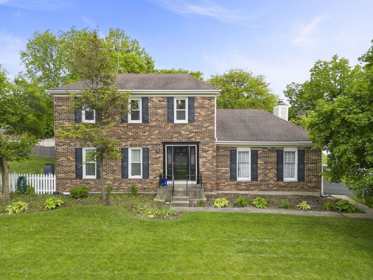 Homes Sold Shining Waters Carol Stream Illinois, 1004 Evergreen
