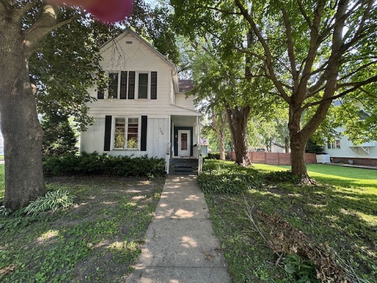 Sold Saybrook Illinois, 506 Lincoln