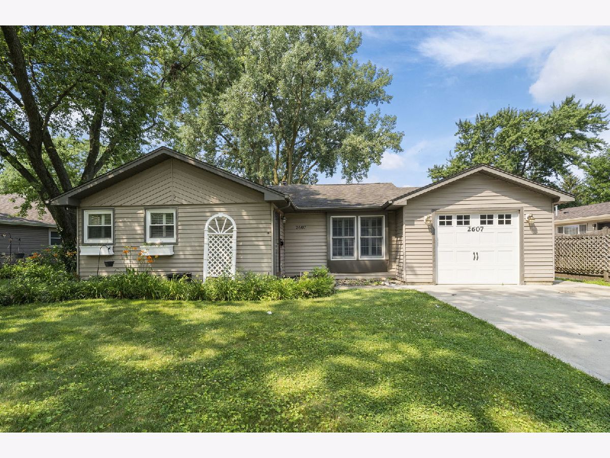  Rented Rolling Meadows Illinois, 2607 School