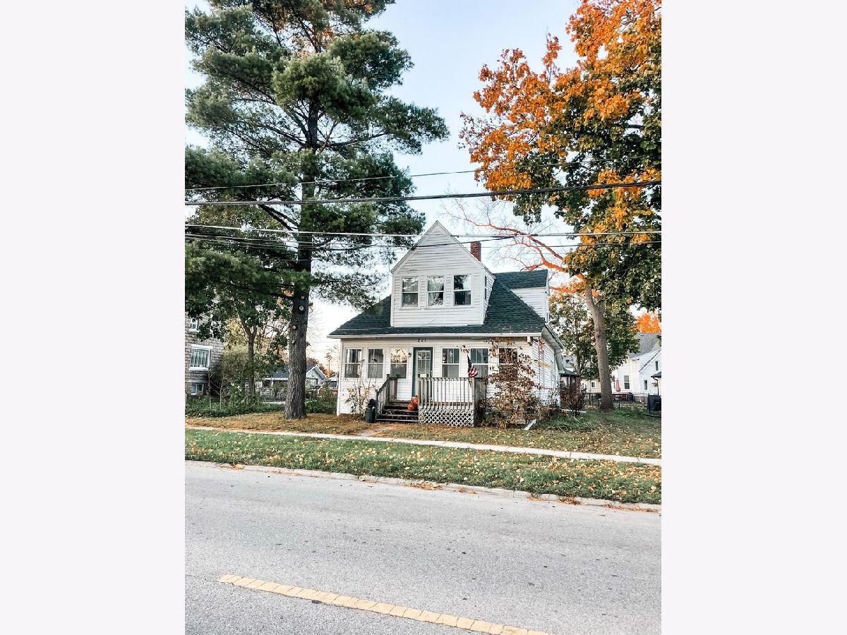  For Sale Genoa Illinois, 221 Main Street