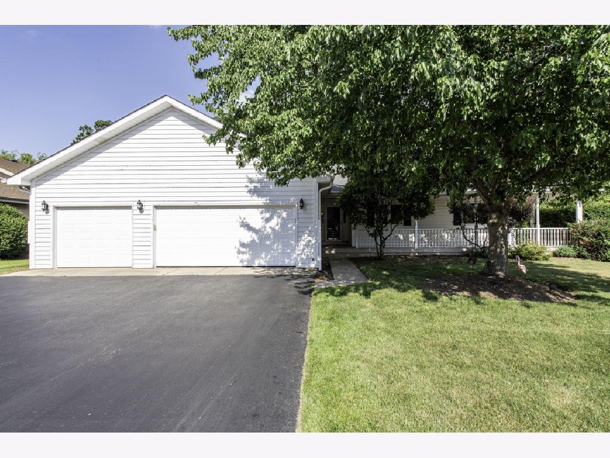 Sold Lake Villa Illinois, 309 Blue Spruce