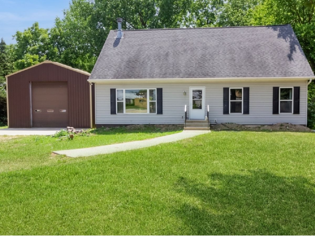  Sold Genoa Illinois, 32597 Genoa