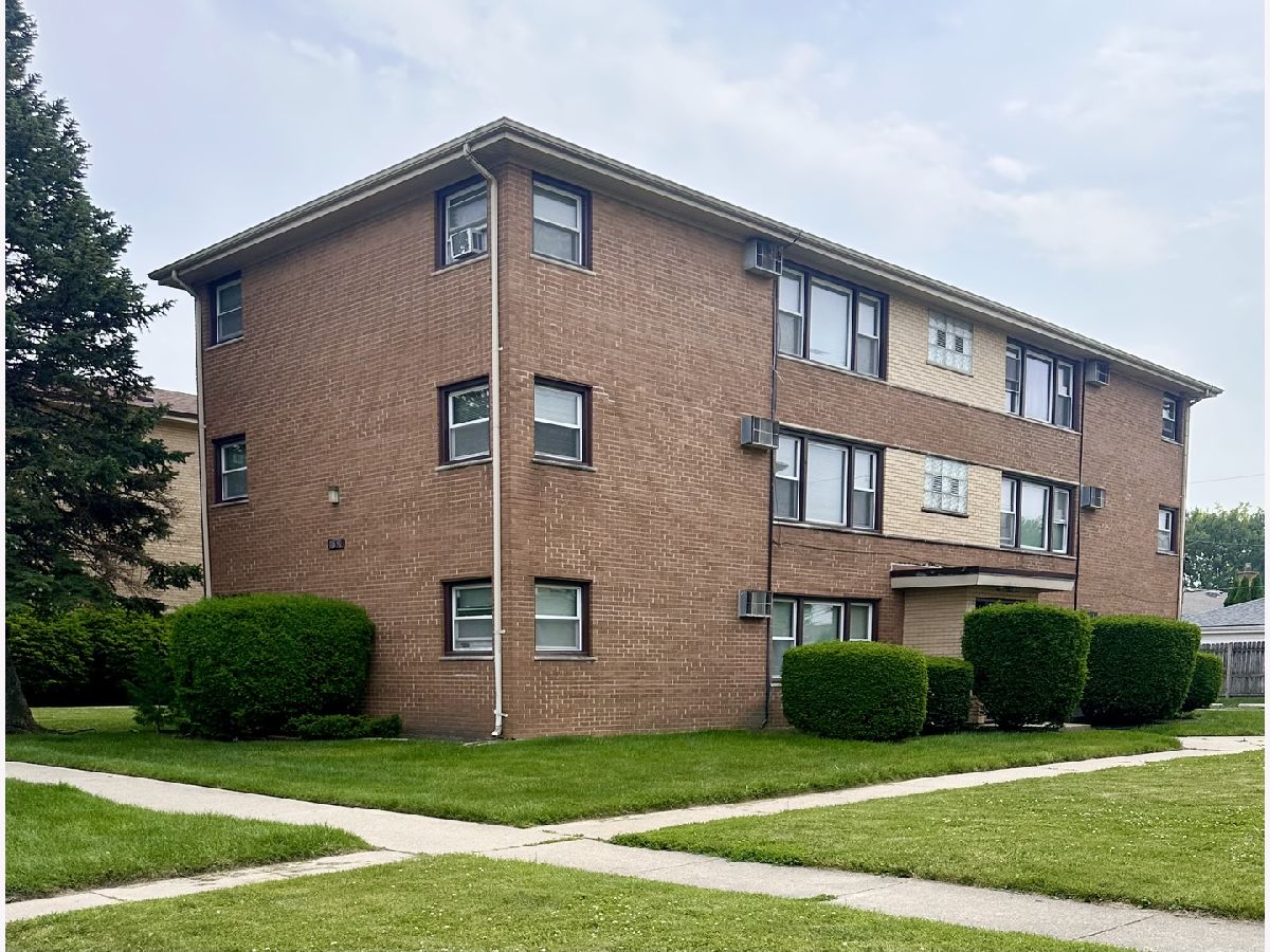  Rented Alsip Illinois, 11830 Karlov