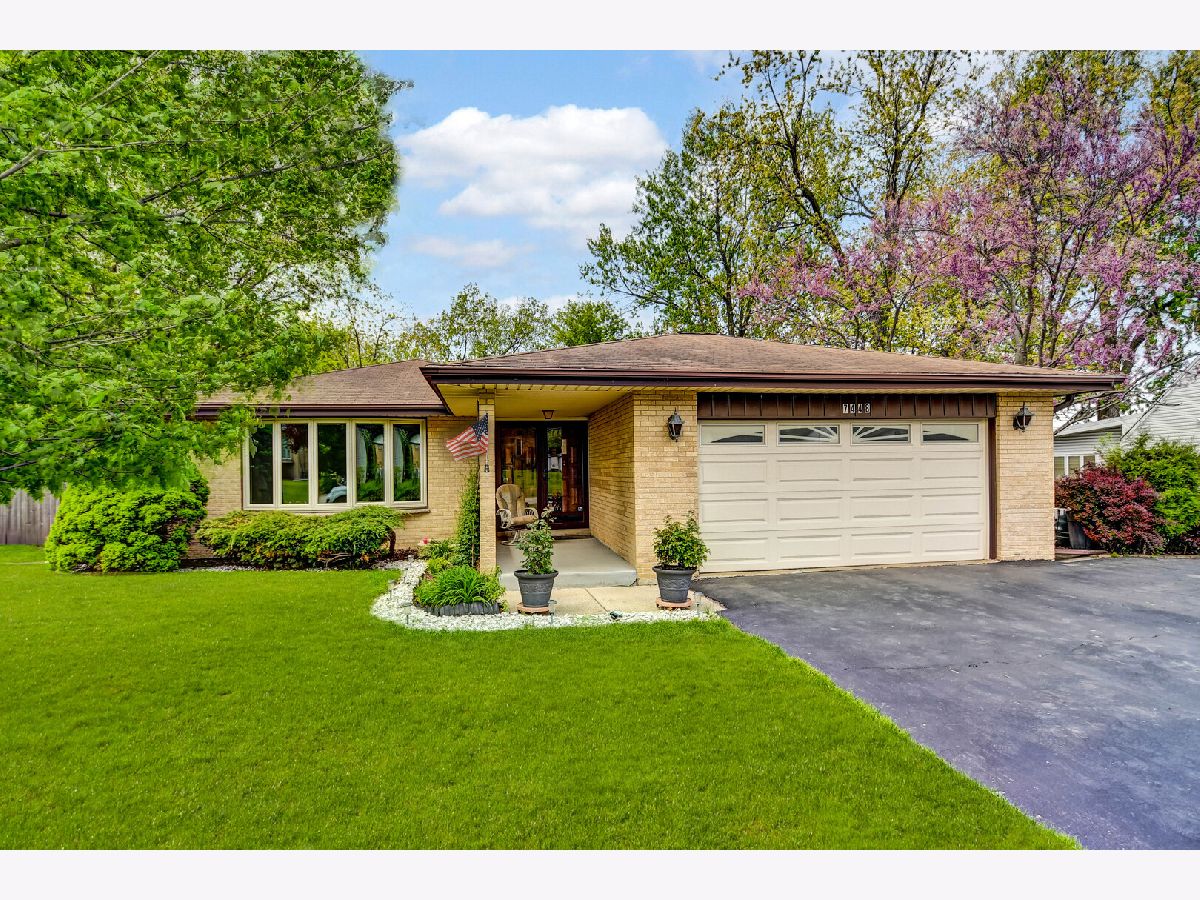  Sold Justice Illinois, 7448 86th