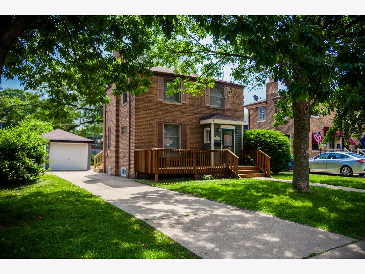 Rented Chicago Illinois, 10043 Talman