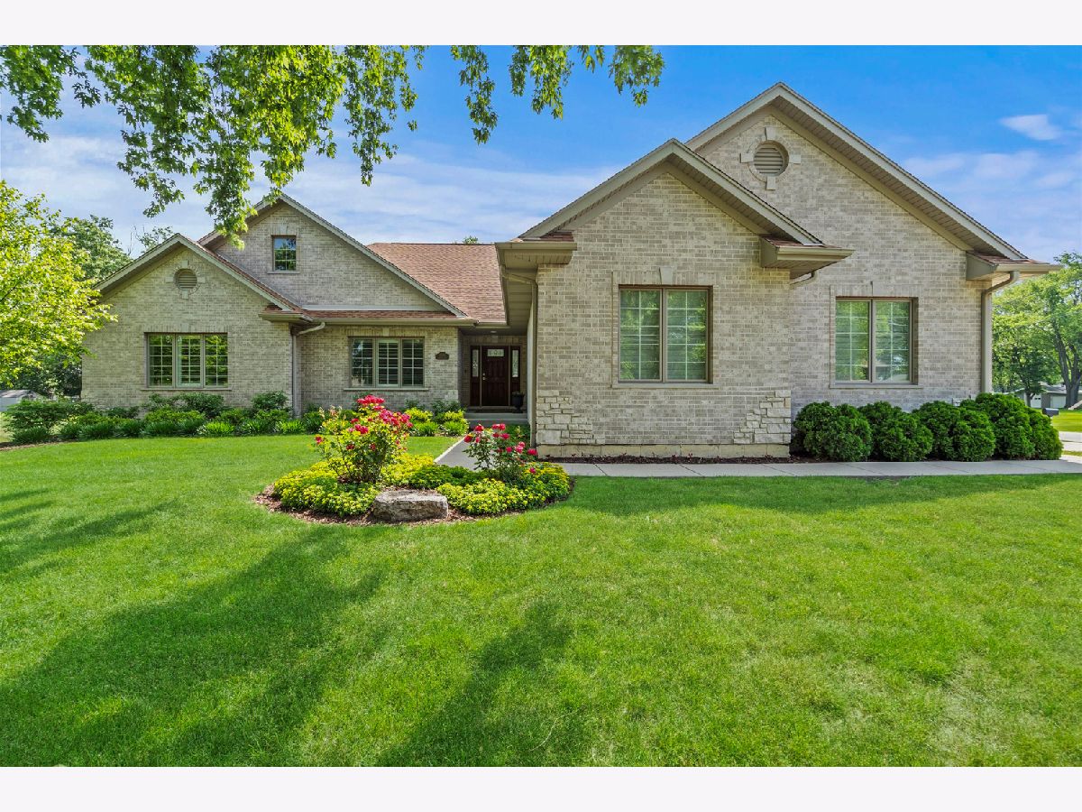  For Sale Lemont Illinois, 12203 Walker Road