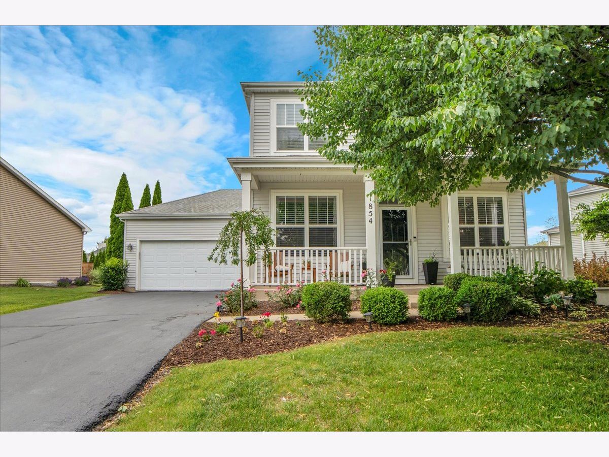 Homes Sold Oakhurst Meadows Aurora Illinois, 1854 Westridge