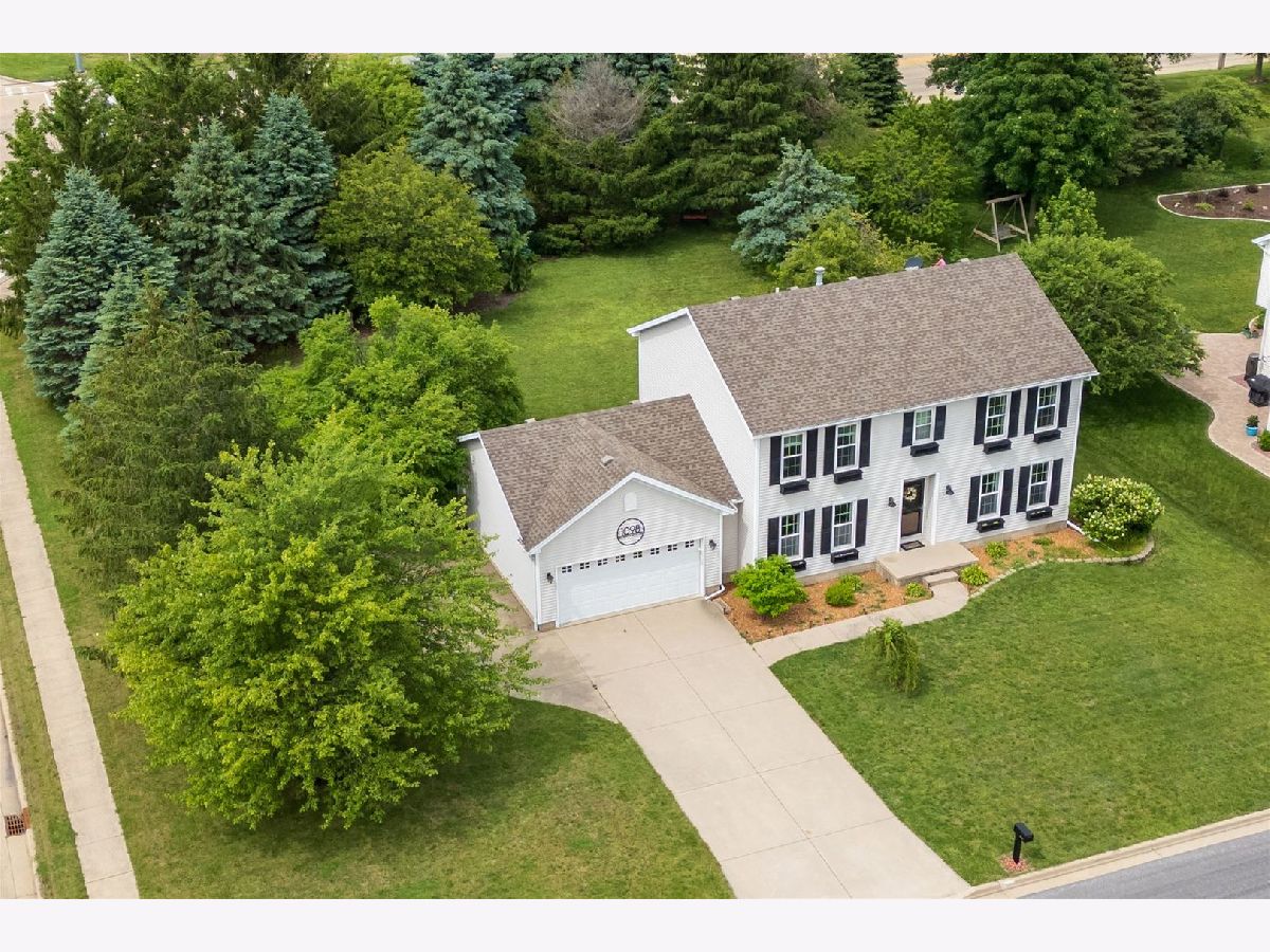Homes & Condos & Townhomes For Sale Ironwood Normal Illinois, 1098 Ironwood Cc Drive