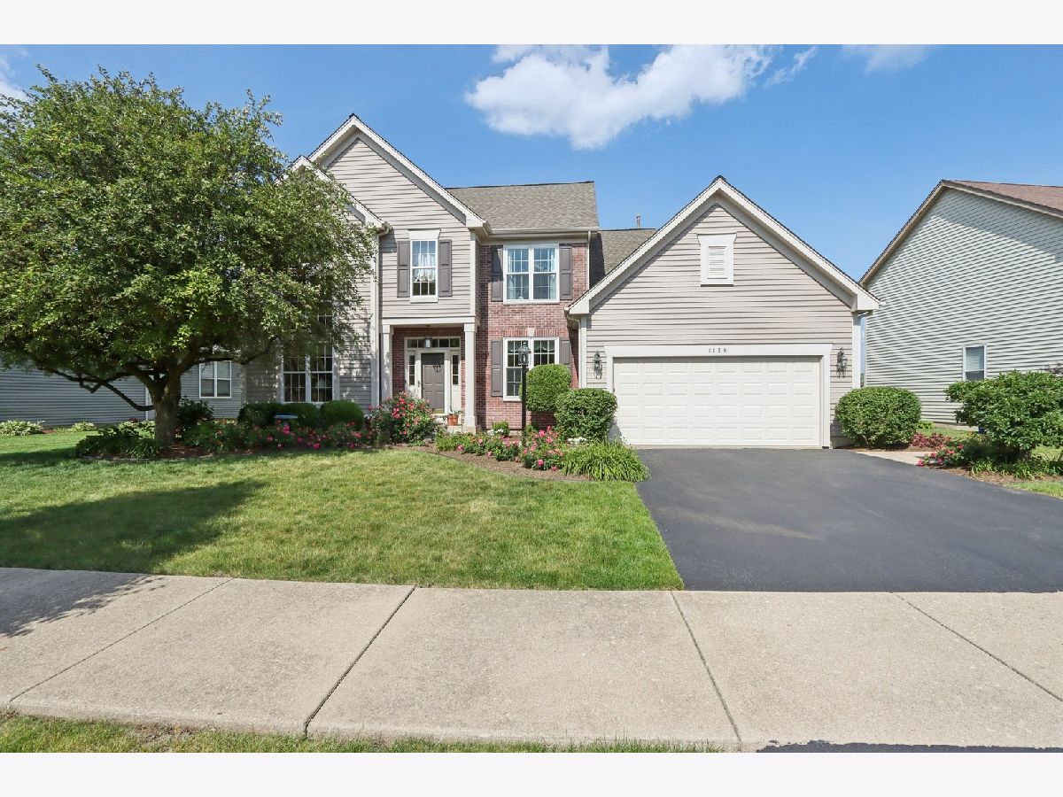 Homes Sold Chicory Place Naperville Illinois, 1128 Teasel