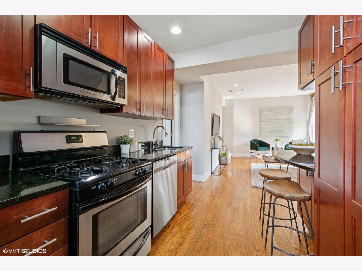 4332 Sacramento Avenue, Chicago, Illinois 60618 - MLS 12394528 ...