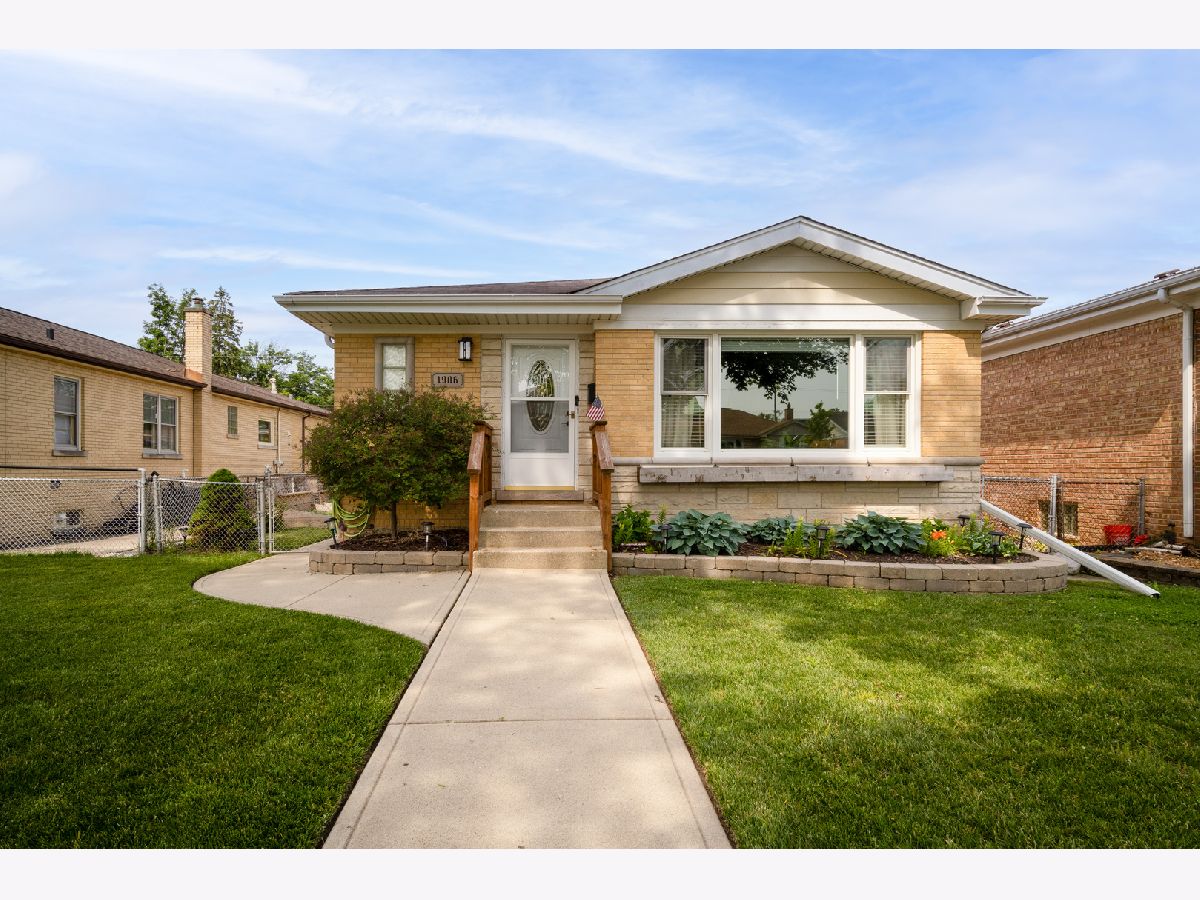  Rented Elmwood Park Illinois, 1906 75th