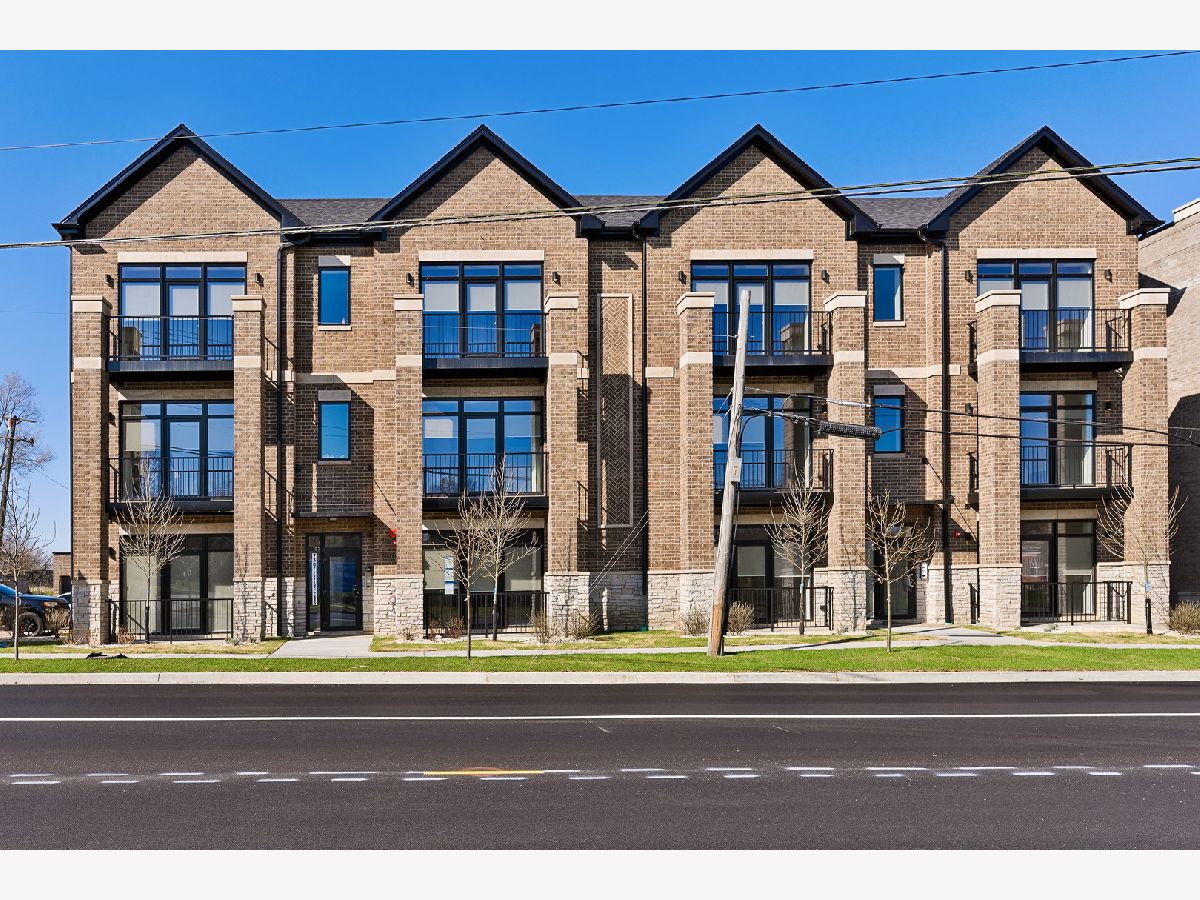  Rented Roselle Illinois, 790 Irving Park
