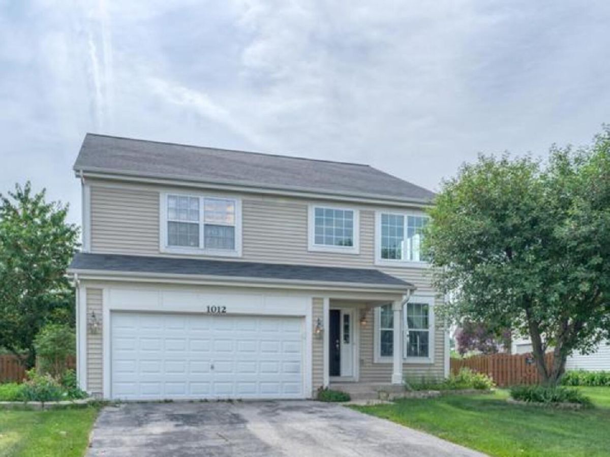  Rented Shorewood Illinois, 1012 Hamilton