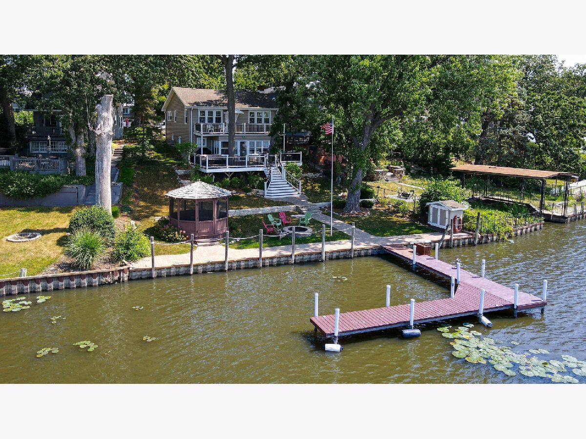  For Sale Fox Lake Illinois, 174 Riverside Island Drive