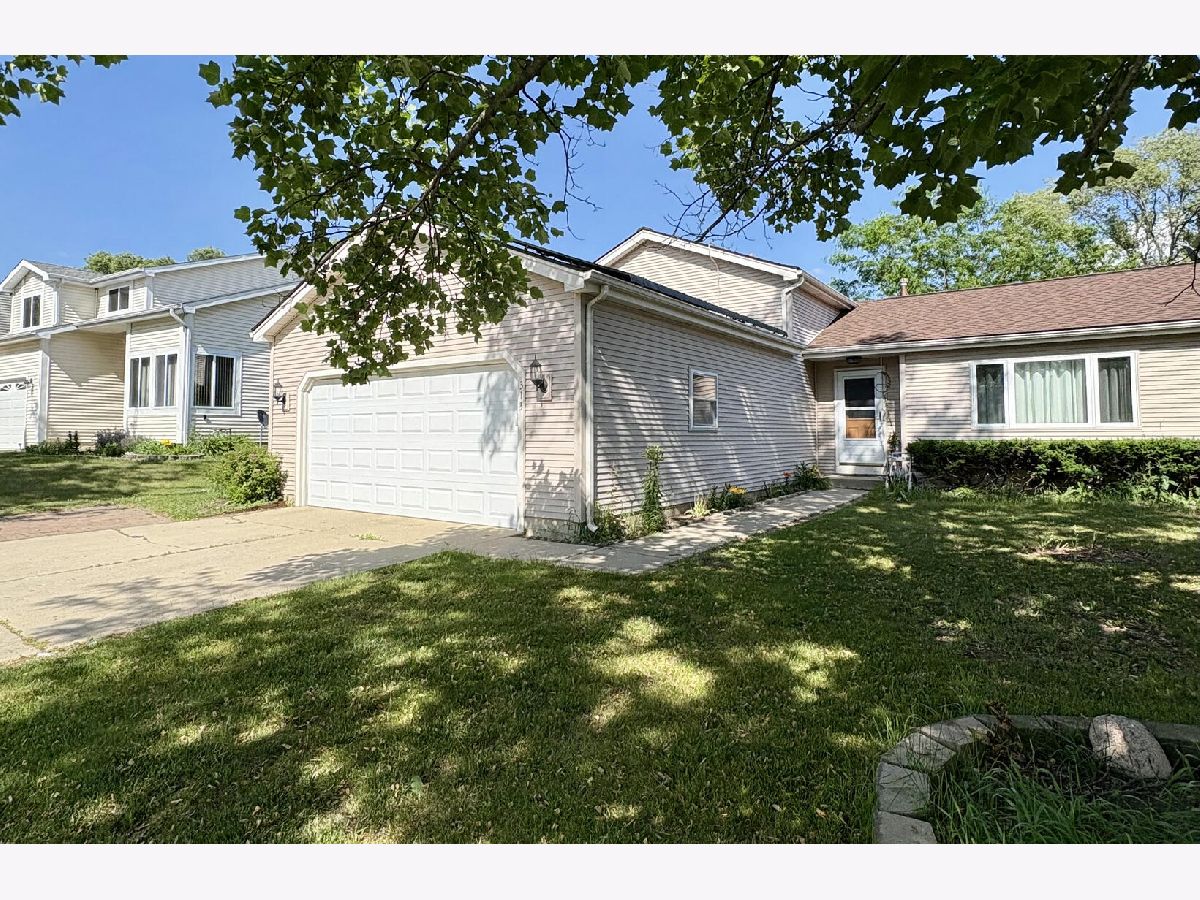  Rented Round Lake Park Illinois, 313 Linden