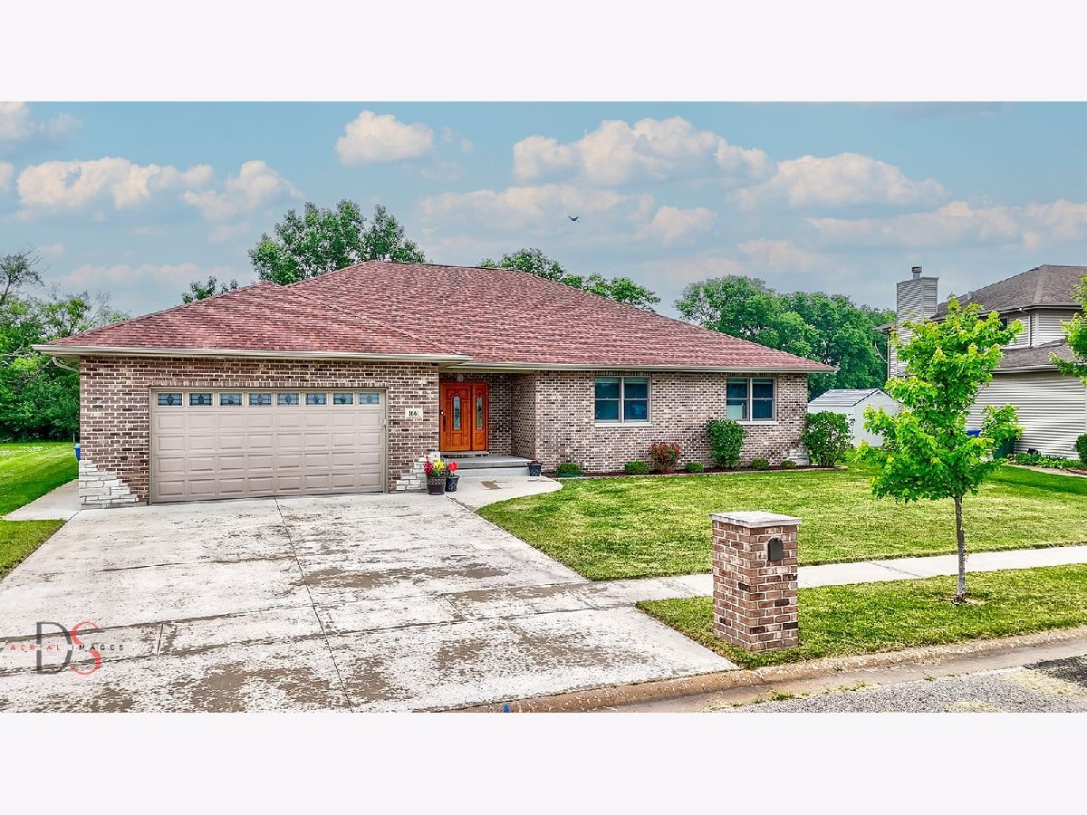 Homes & Condos & Townhomes Sold Deer Ridge Morris Illinois, 1661 Locust