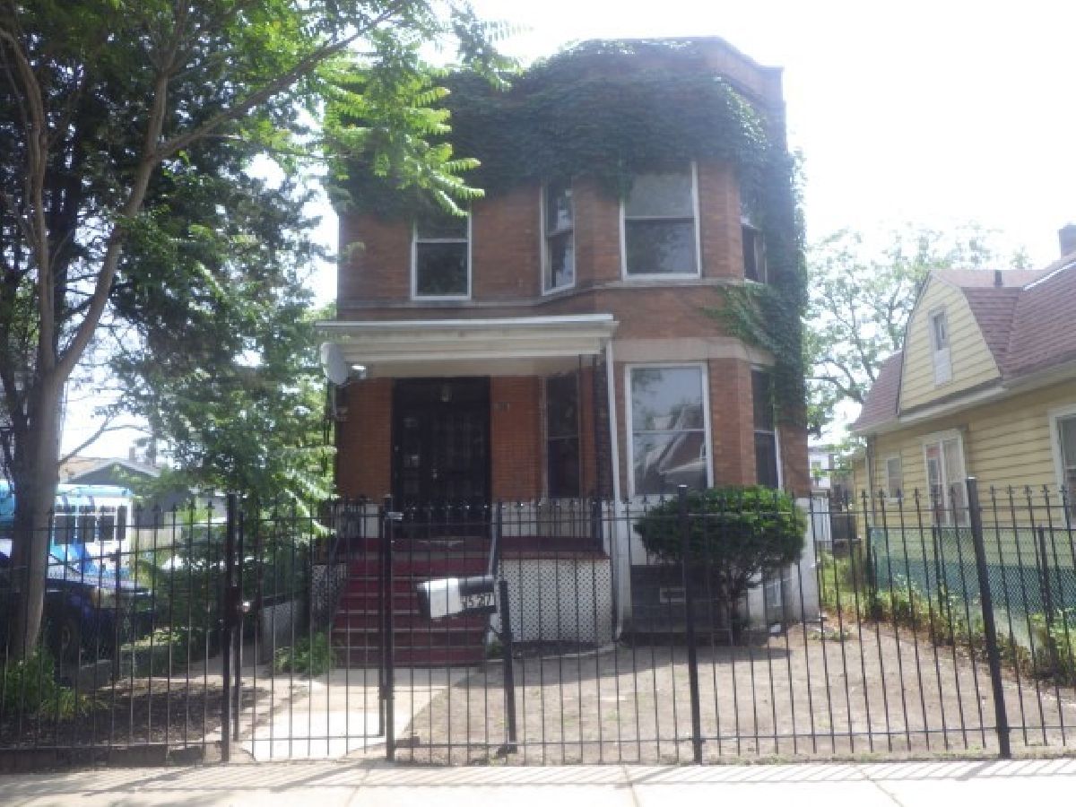 Sold Chicago Illinois, 6527 Marshfield