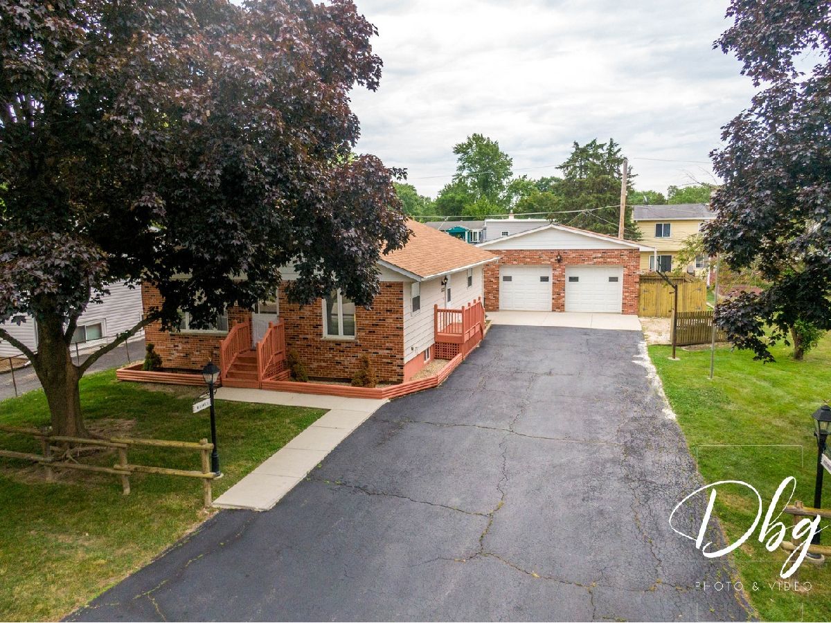 Homes Sold Hillwood Round Lake Beach Illinois, 1323 Beverly