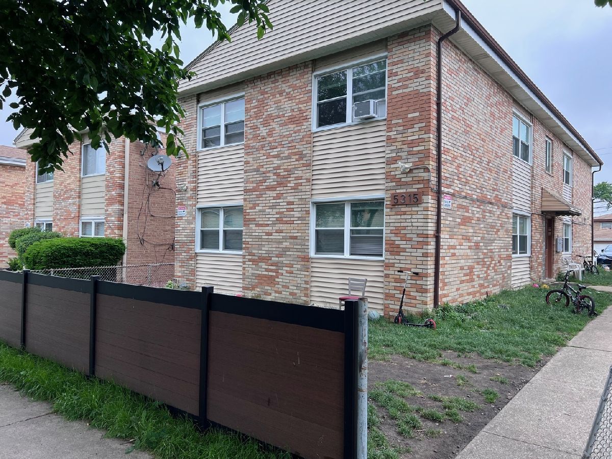 Rented Summit Illinois, 5315 73rd