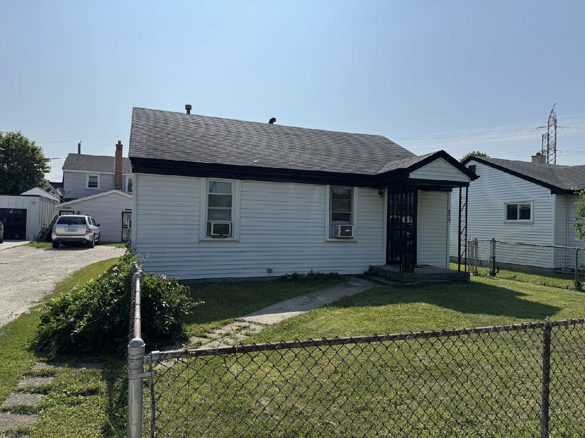  For Sale Hodgkins Illinois, 6607 Conrad Avenue