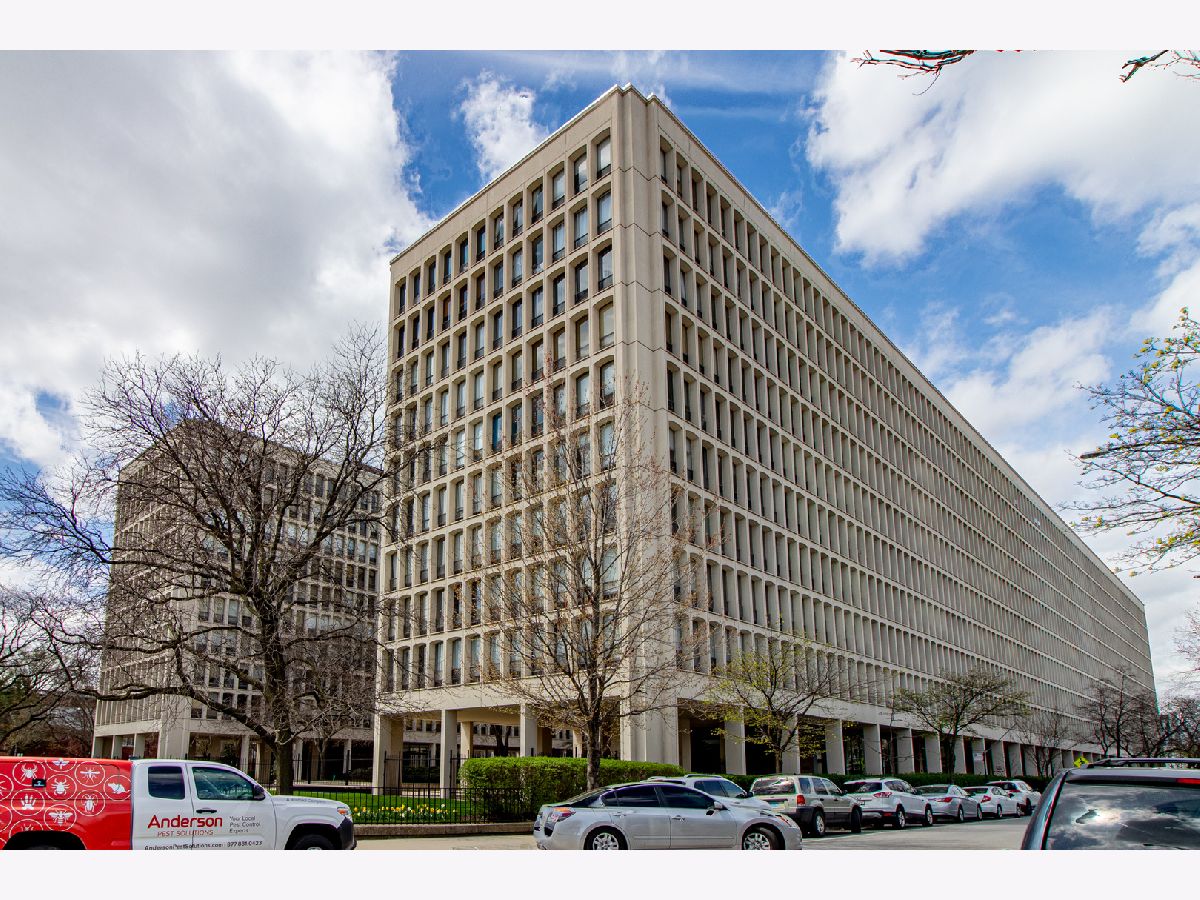 Condominiums Sold University Park Condos Chicago Illinois, 1450 55th