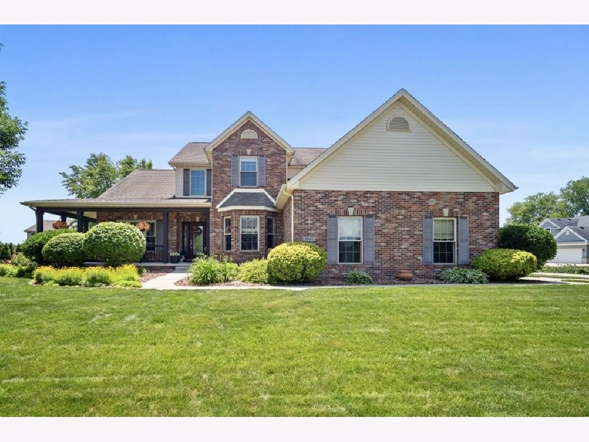 Homes & Condos & Townhomes Sold Eagle View Bloomington Illinois, 3901 Watertown