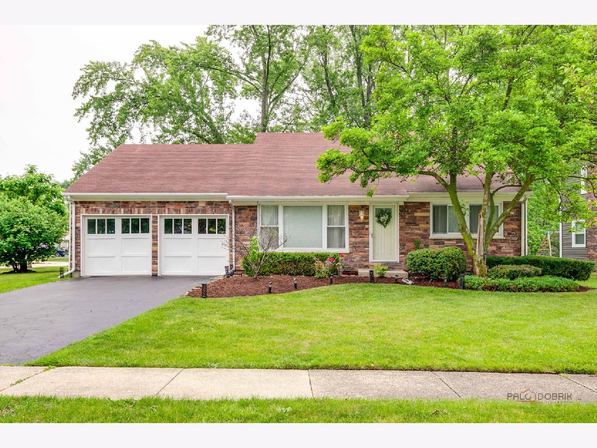 Homes Sold Strathmore Buffalo Grove Illinois, 552 Arbor Gate