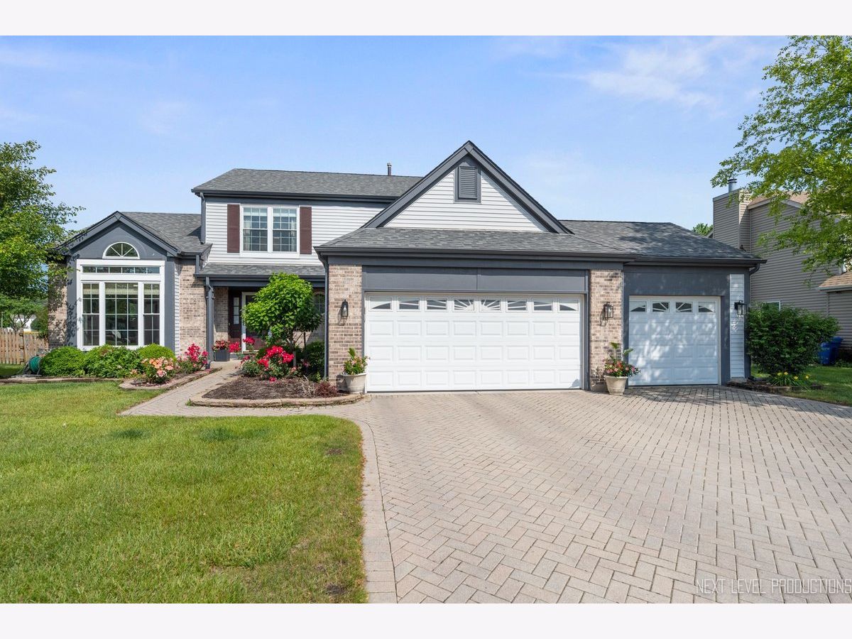 Homes Sold Wildmeadow South Elgin Illinois, 316 Cornwall