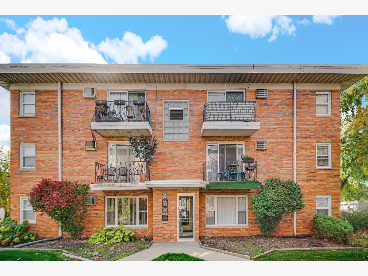  Rented Worth Illinois, 10811 Lloyd