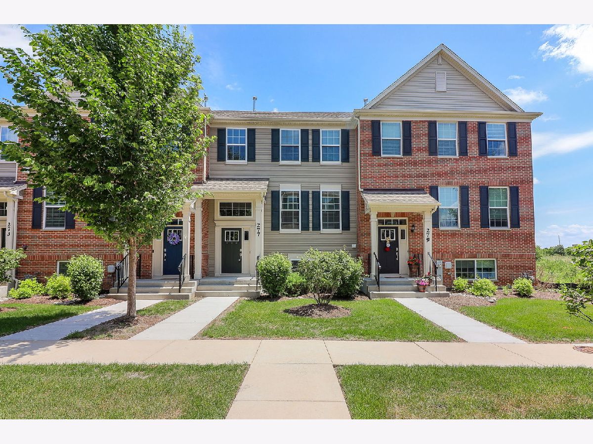 Townhomes & Homes Sold Southbury Oswego Illinois, 277 Lakeshore