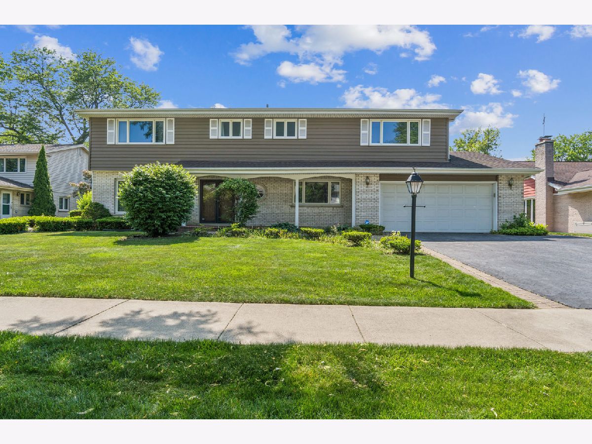Homes Sold Sunset Fields Northbrook Illinois, 1848 Birch