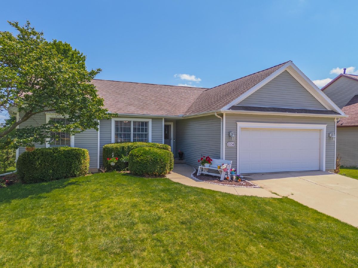 Homes Sold Heartland Hills Bloomington Illinois, 2104 Altoona
