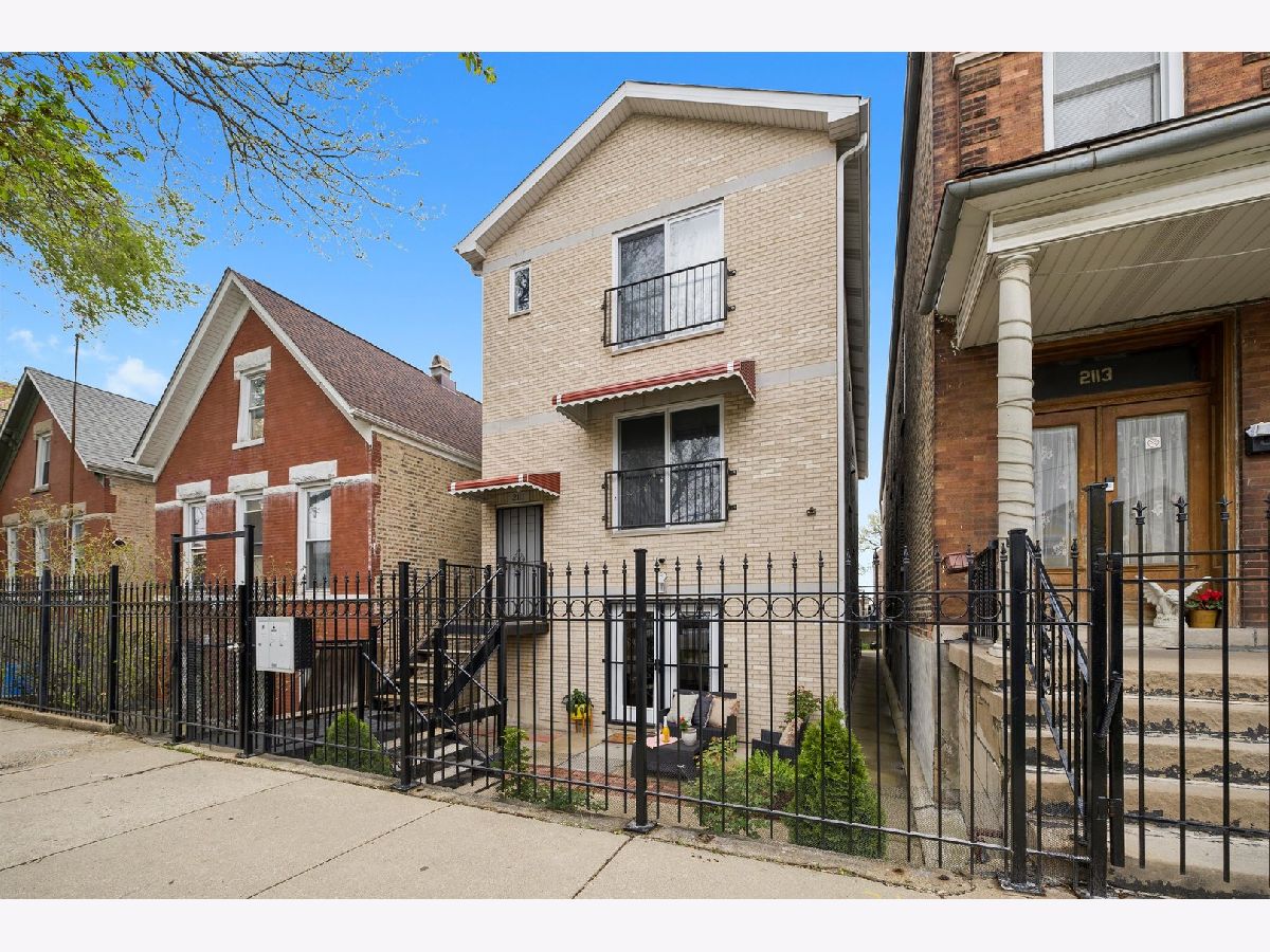 Homes & Condos & Townhomes Sold Little Village Chicago Illinois, 2111 Fairfield