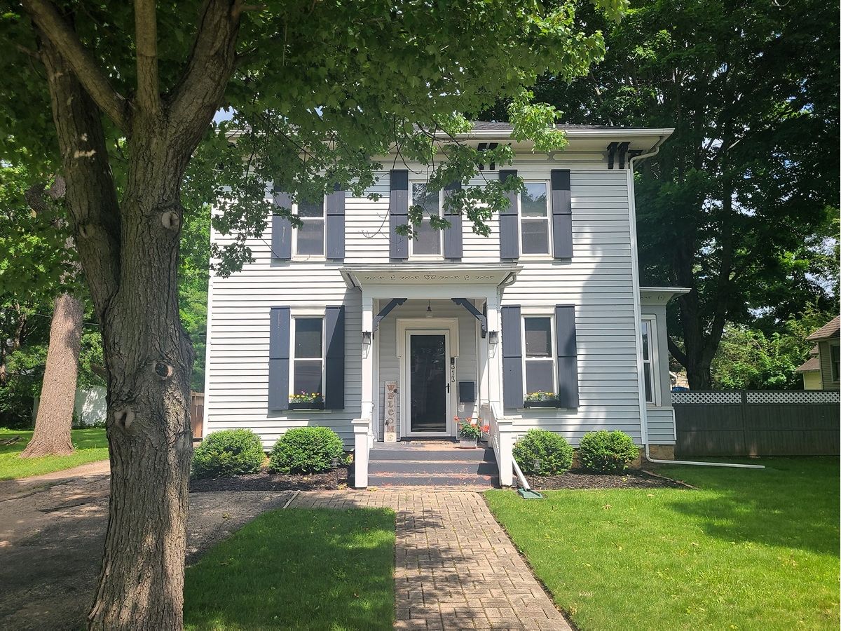  Sold Oregon Illinois, 313 4th