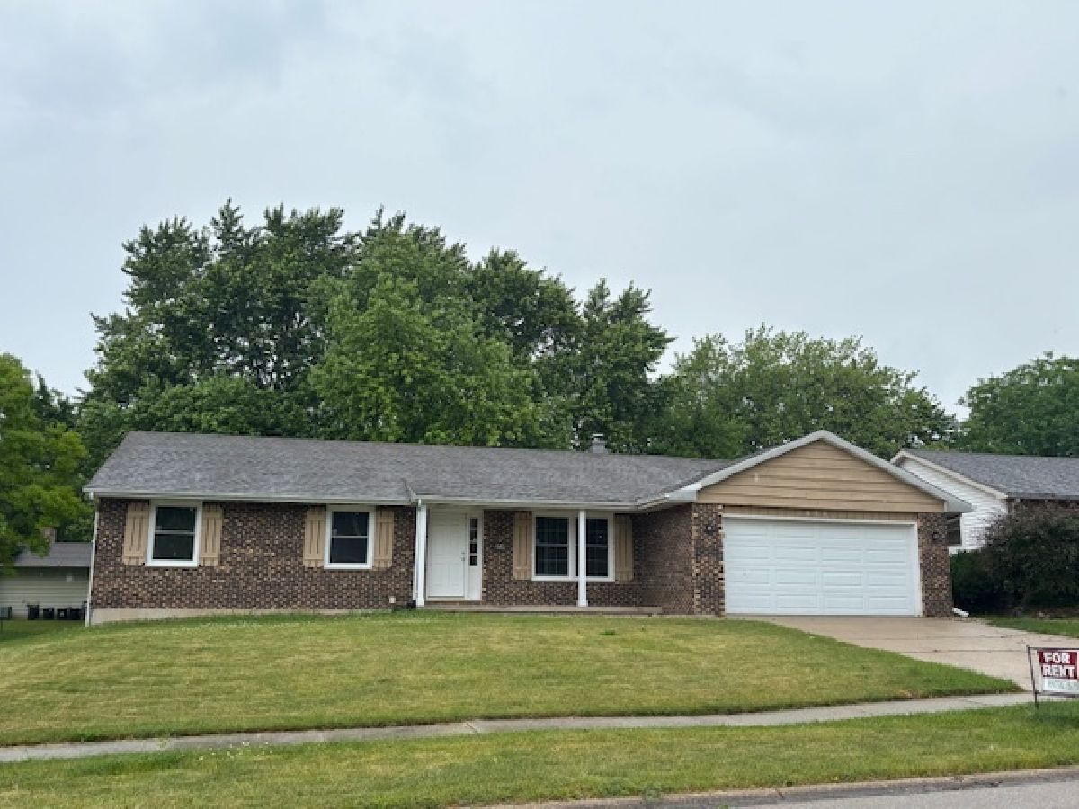 Rented Antioch Illinois, 654 Longview