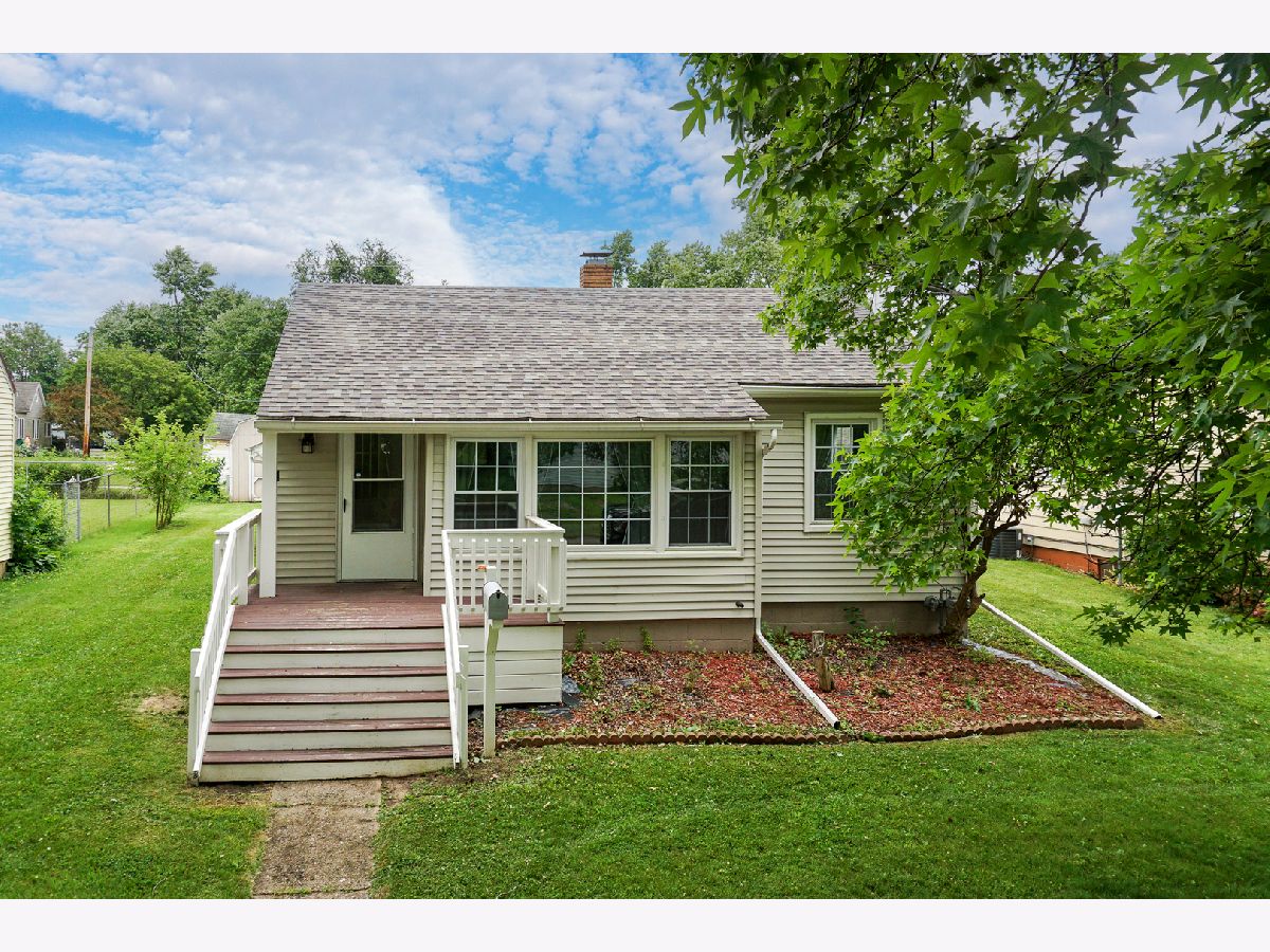  Sold Clinton Illinois, 103 Portland