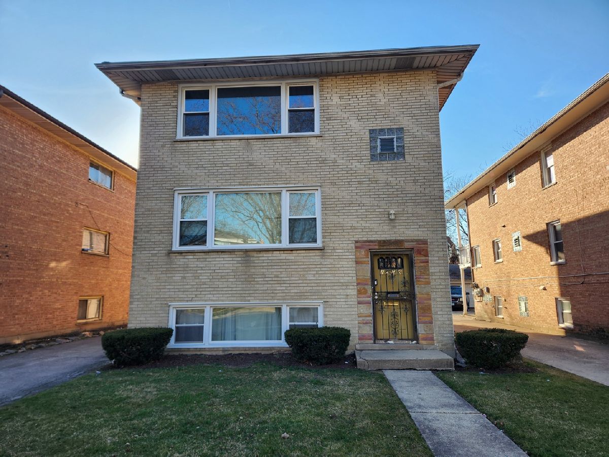  Rented Maywood Illinois, 1018 11th