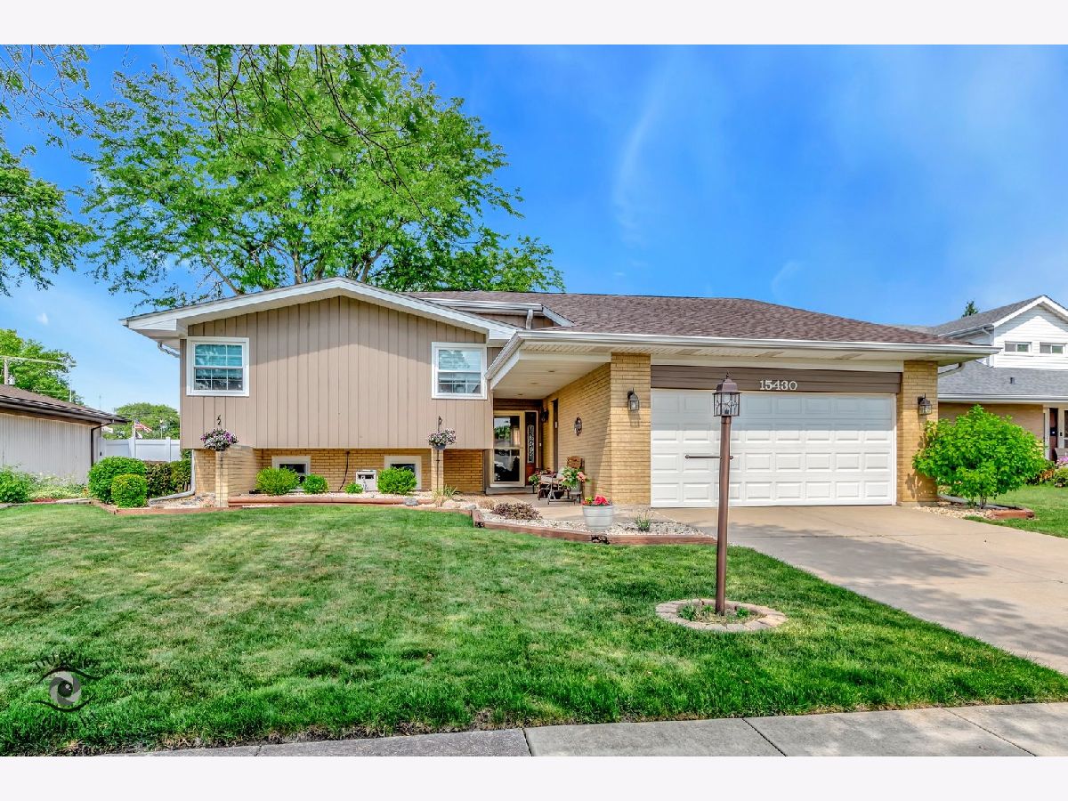 Homes Sold Natalie Estates Oak Forest Illinois, 15430 Ann Marie