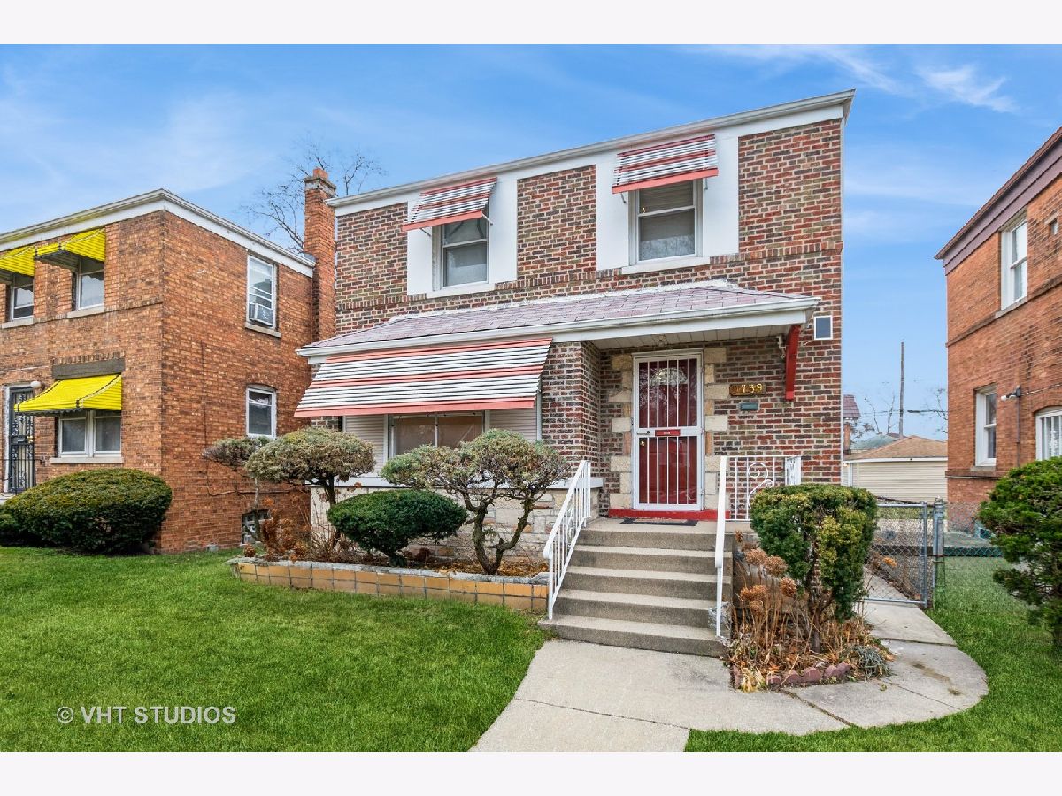  For Sale Chicago Illinois, 9739 Ellis Avenue