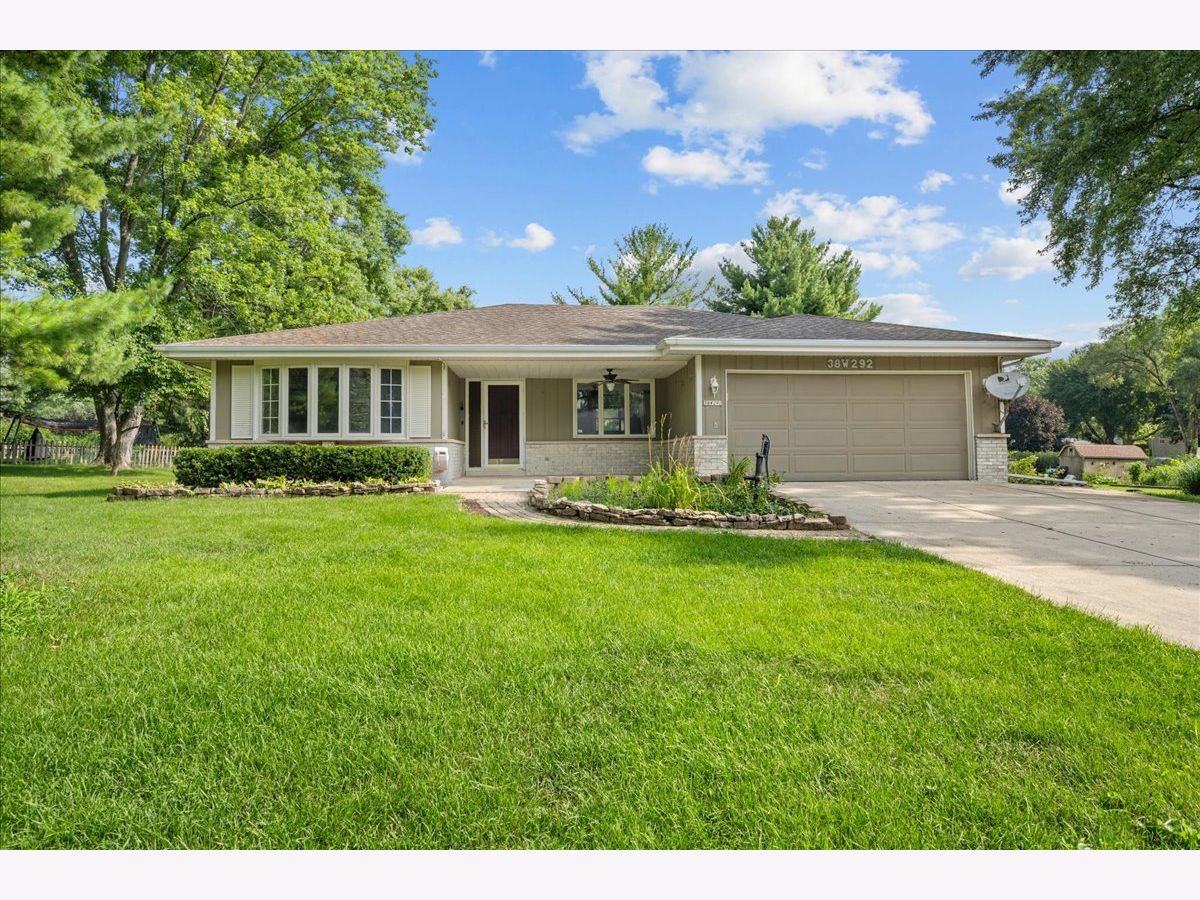  Sold St Charles Illinois, 38W292 Bernice